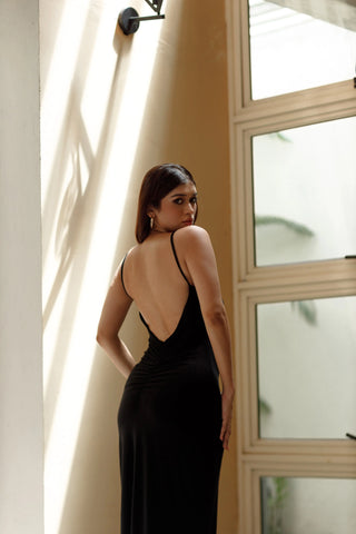 GENELIA FRONT SLIT EVENING DRESS